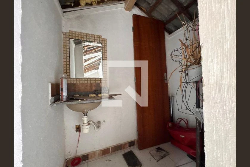 House with 3 en-suites and 3 parking spots, 270 m² — photo 41