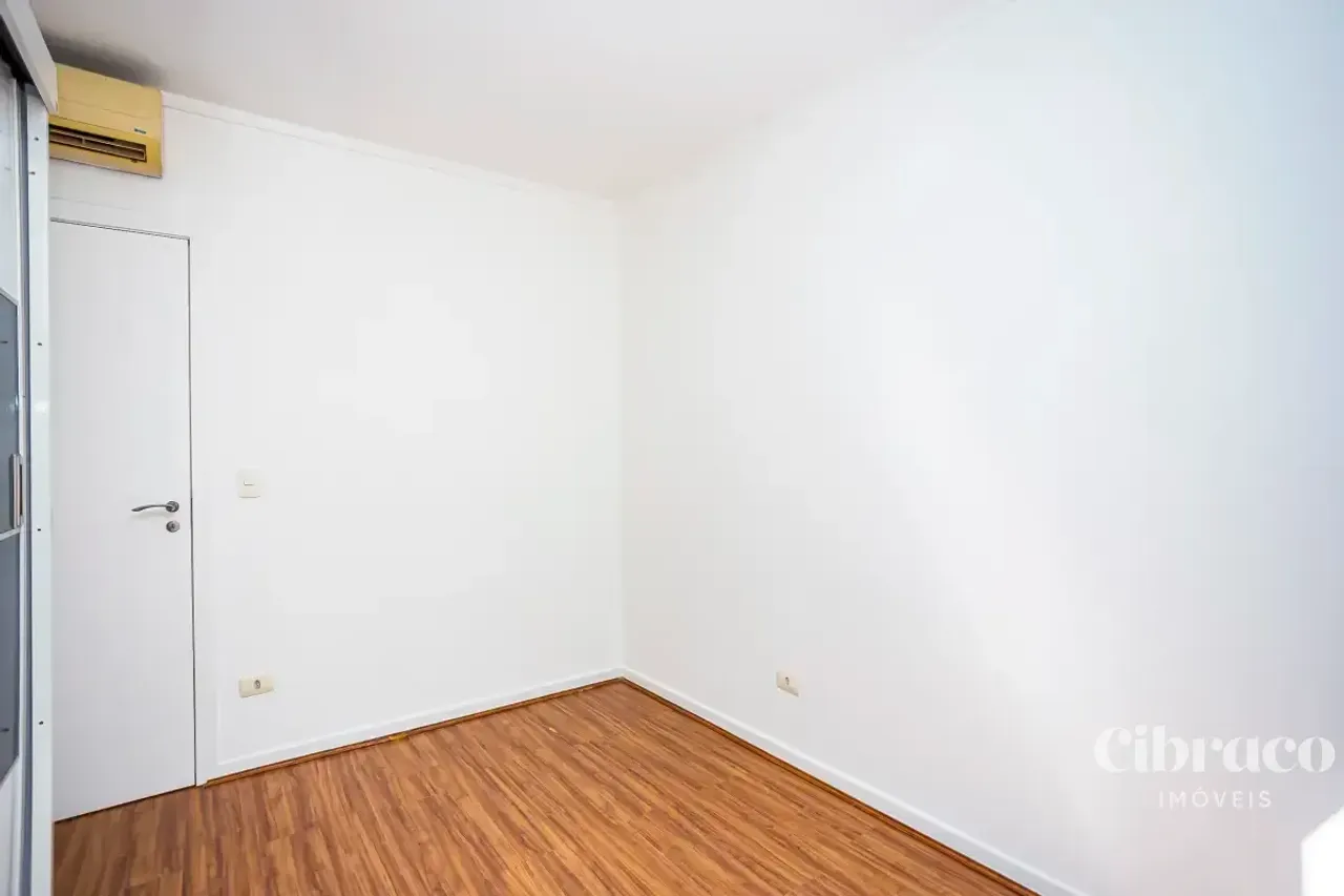 1-bedroom apartment with a balcony, 86 m² — photo 7