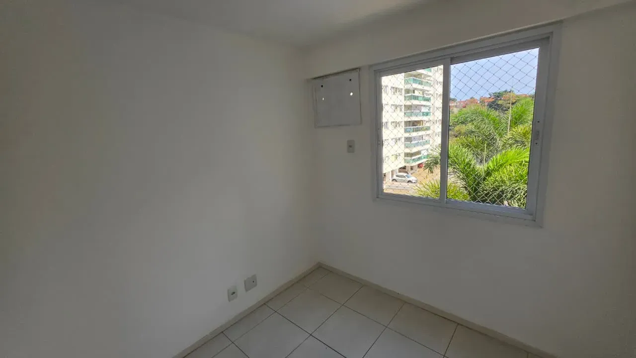 2-bedroom apartment in a building with a coworking space — photo 15