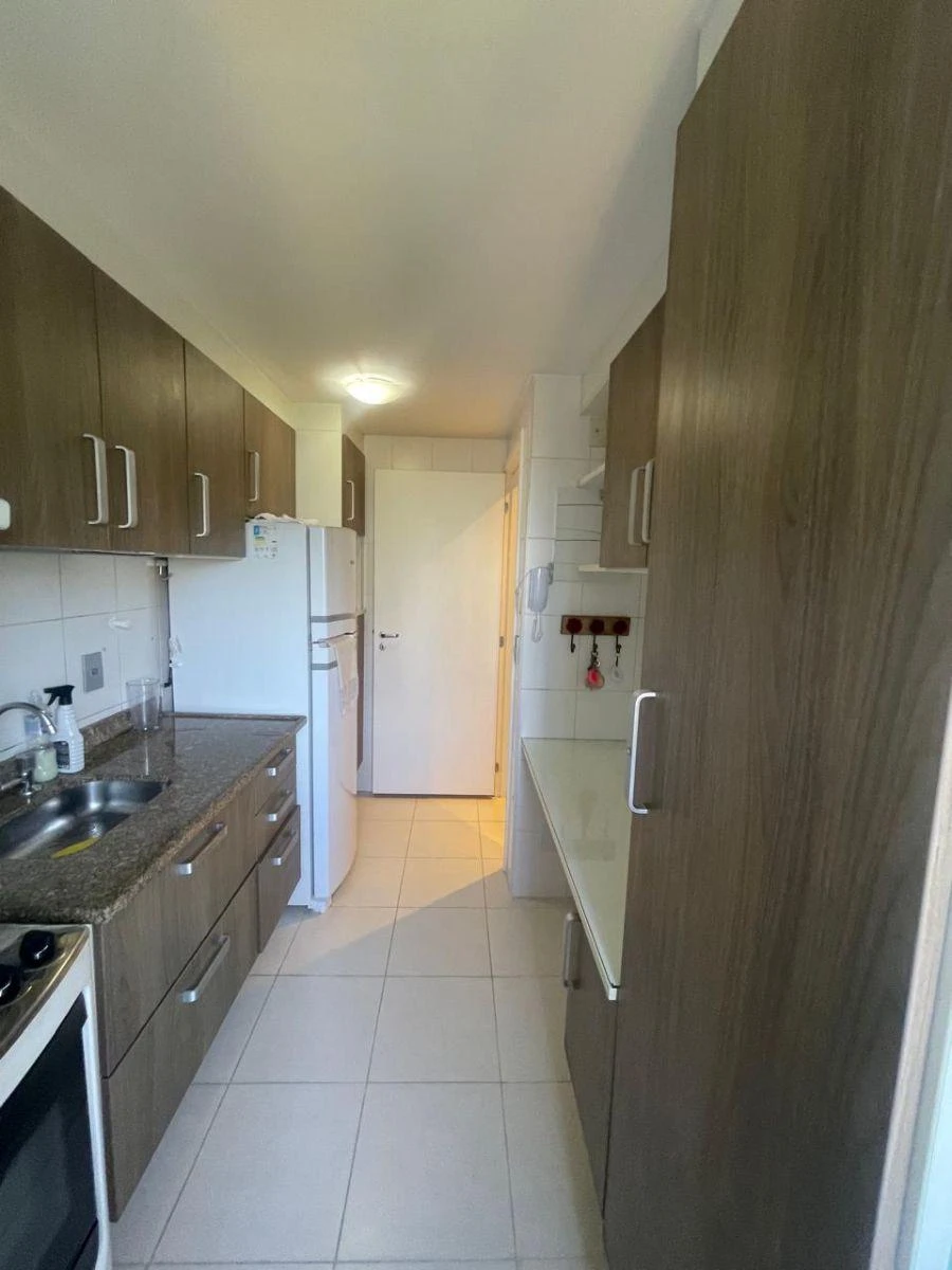 Apartamento semi mobiliado com 2 quartos e 70 m² — photo 14