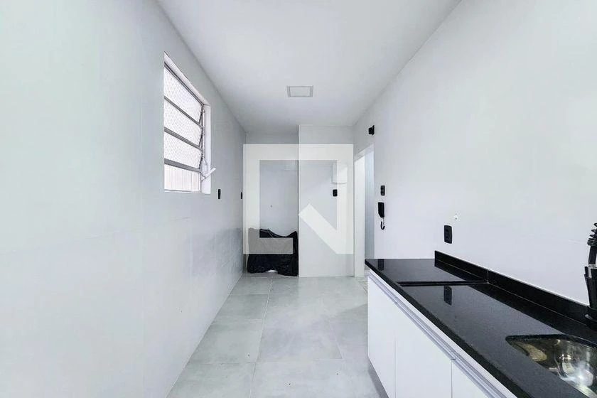 250 m² apartment with a mountain view and a walk-in closet — photo 32
