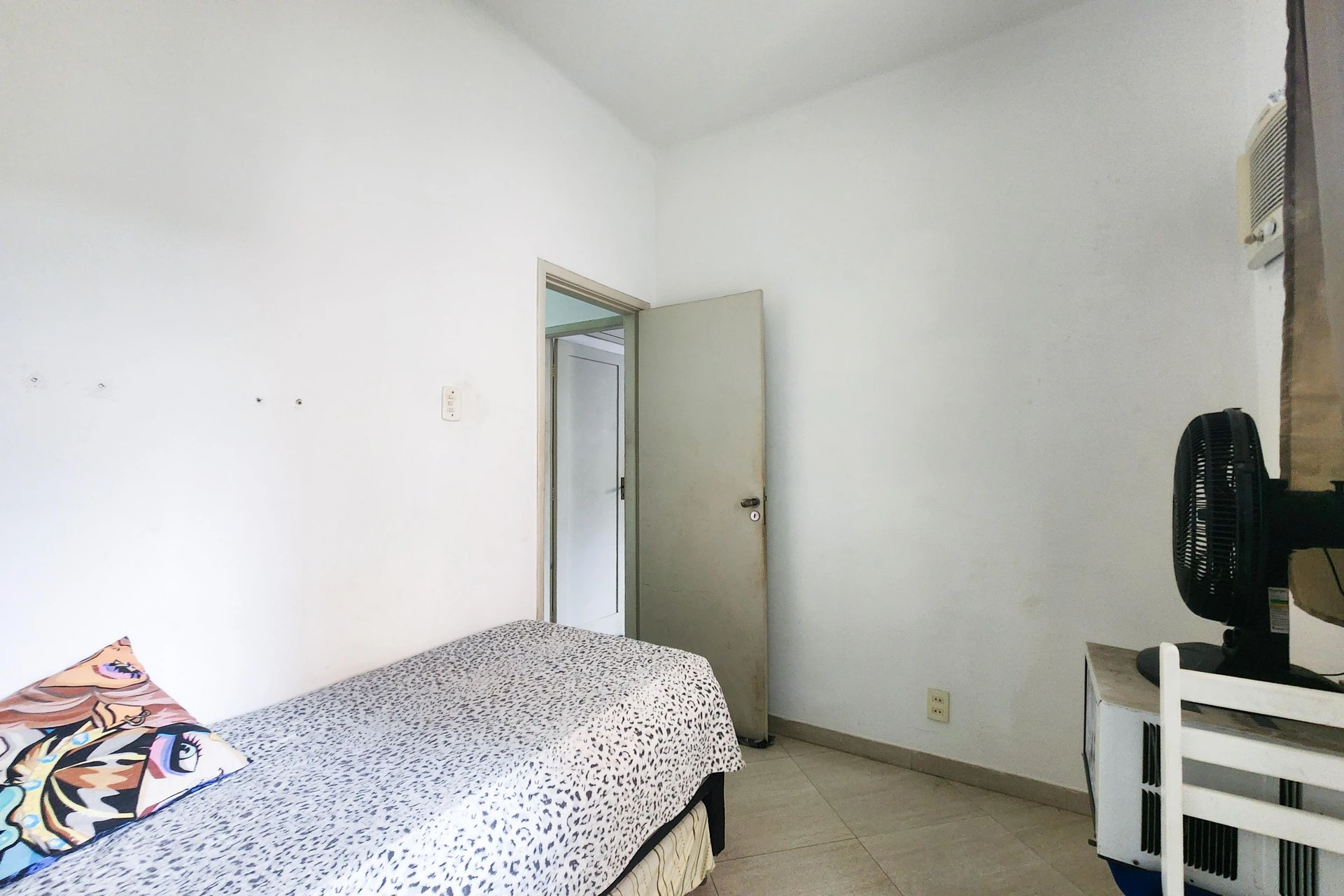 Furnished house, 140 m², with a jacuzzi — photo 18