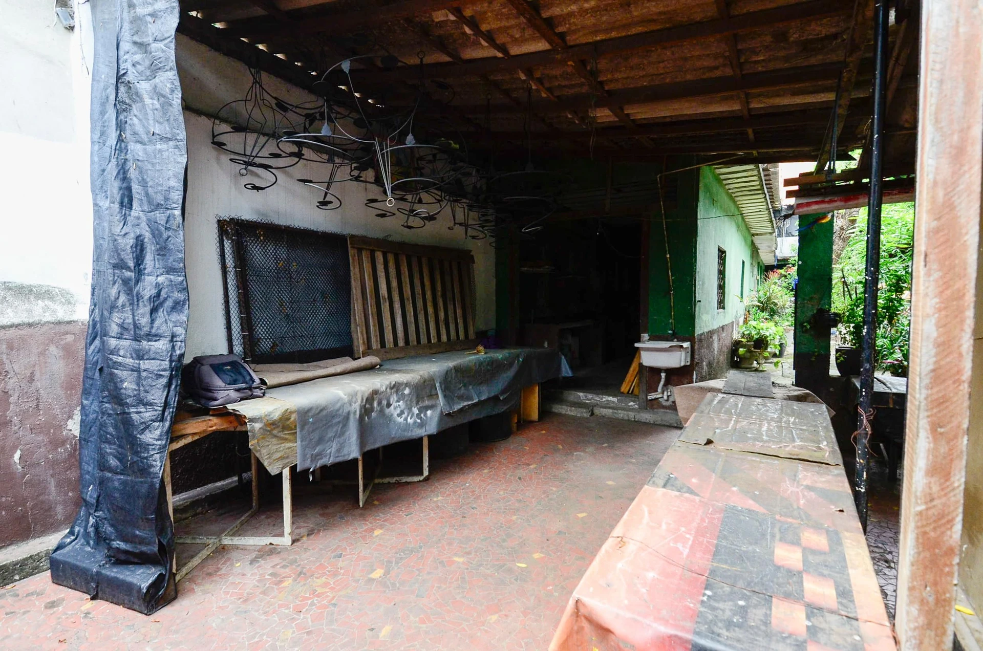 Casa con 5 dormitorios y 1 baño, cocina independiente — photo 17