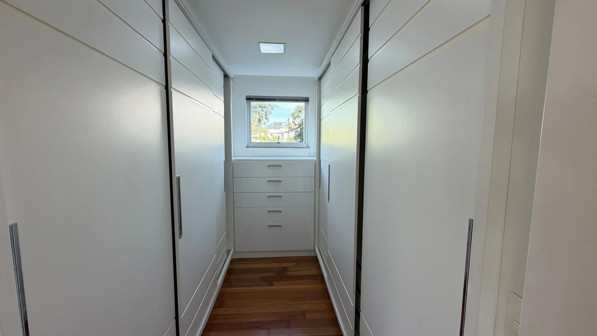 Casa com 4 quartos, jardim e churrasqueira privativa — photo 17