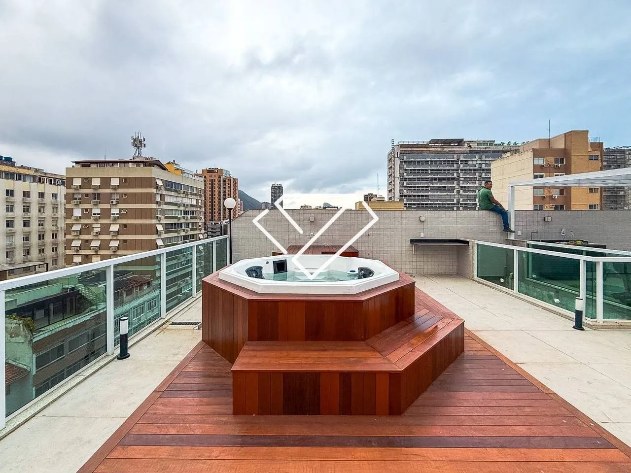 Water view in a 3-bedroom apartment, 660 m² — photo 21