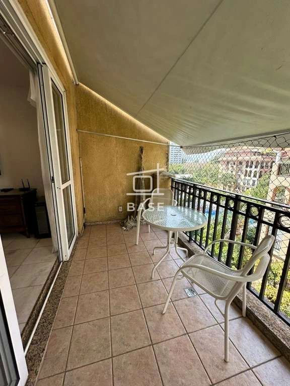 Furnished 2-bedroom apartment with balcony — photo 22