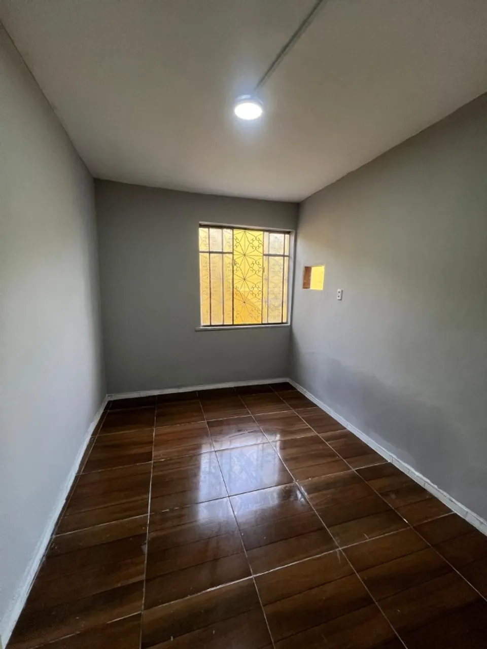 House, 52 m², with wood or laminate floors — photo 12