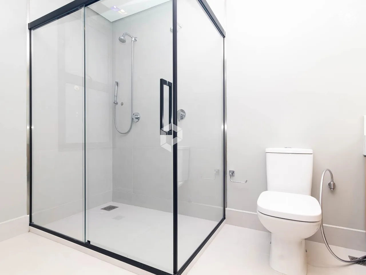 3-bedroom apartment with 4 bathrooms and 2 parking — photo 6