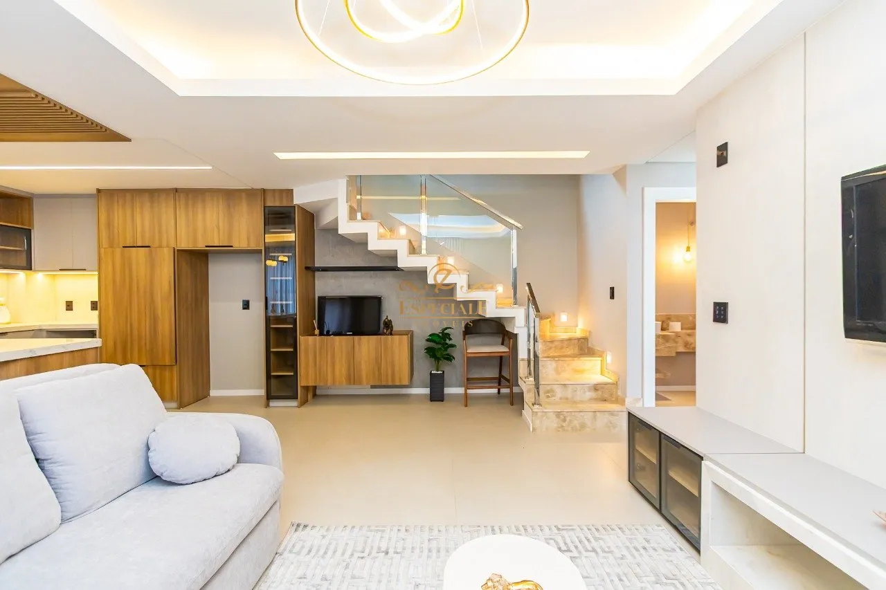 172 m² house with 3 bedrooms, suite and private balcony — photo 3