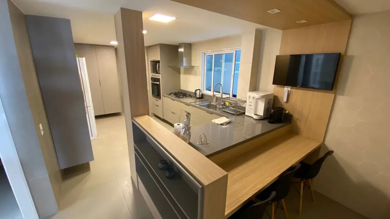500 m² house with 4 bedrooms and a terrace — photo 24