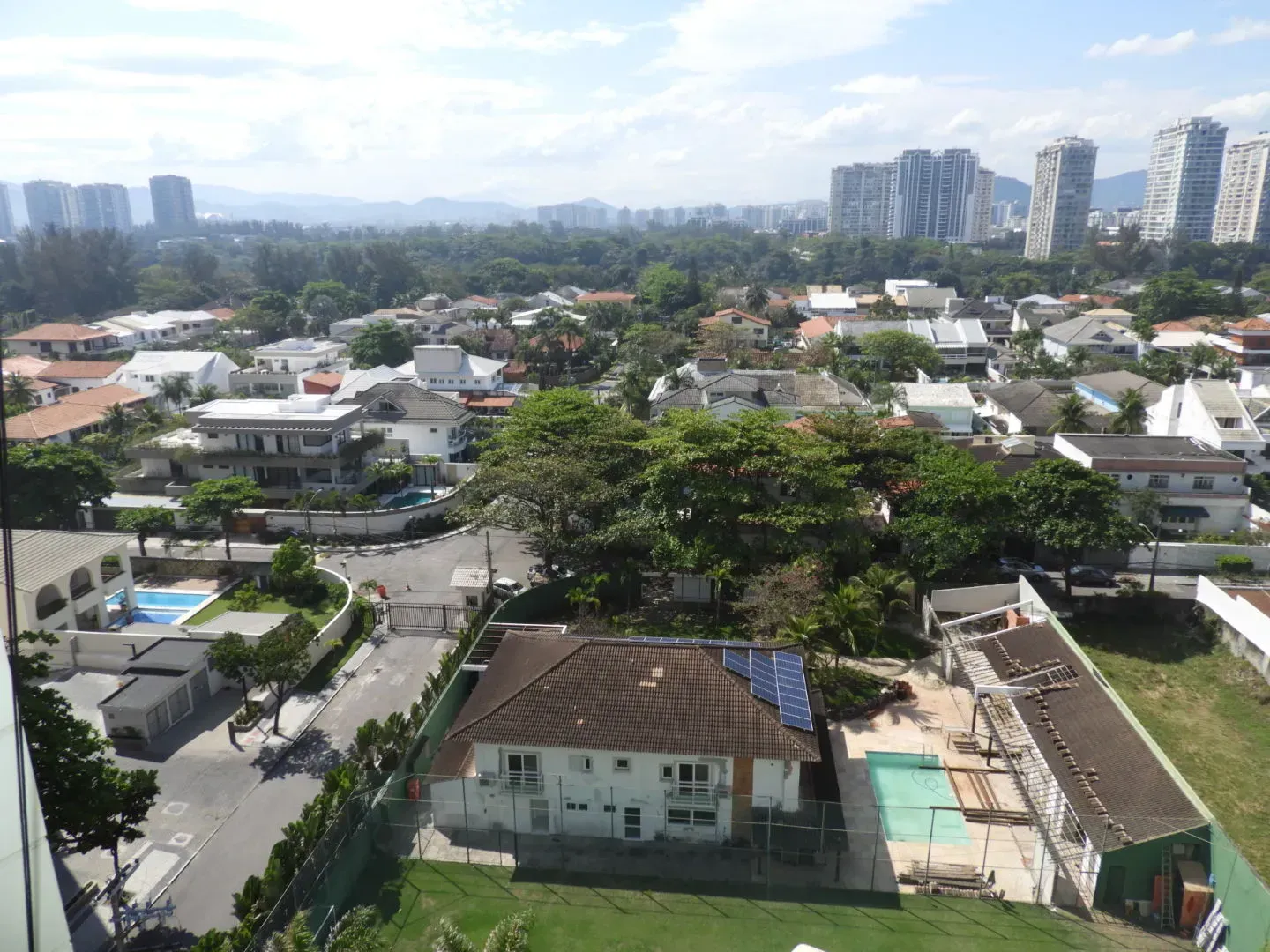 Apartamento mobiliado com 1 quarto e varanda envidraçada — photo 22
