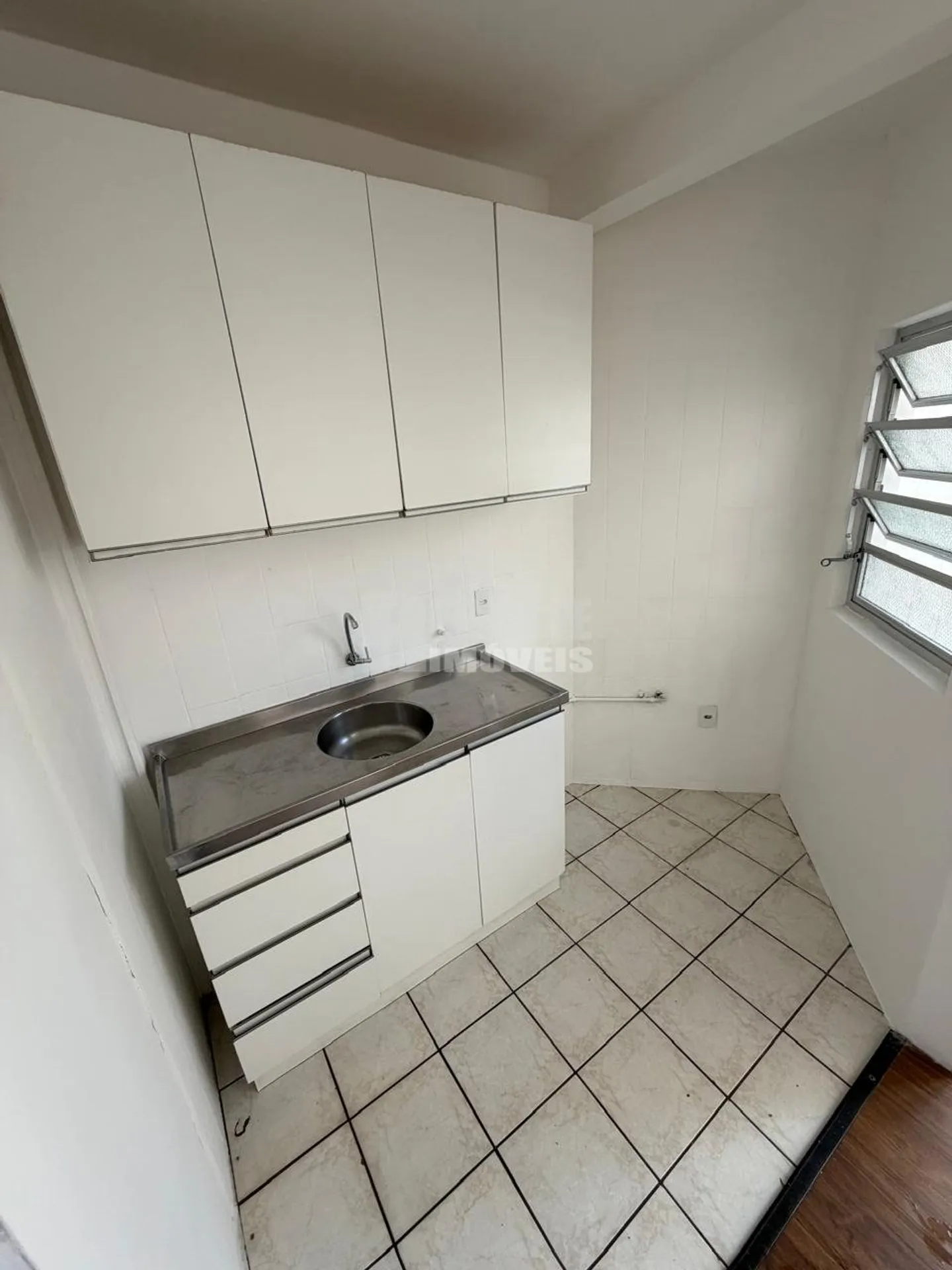 Квартира 82 м² з 2 спальнями та балконом — photo 4