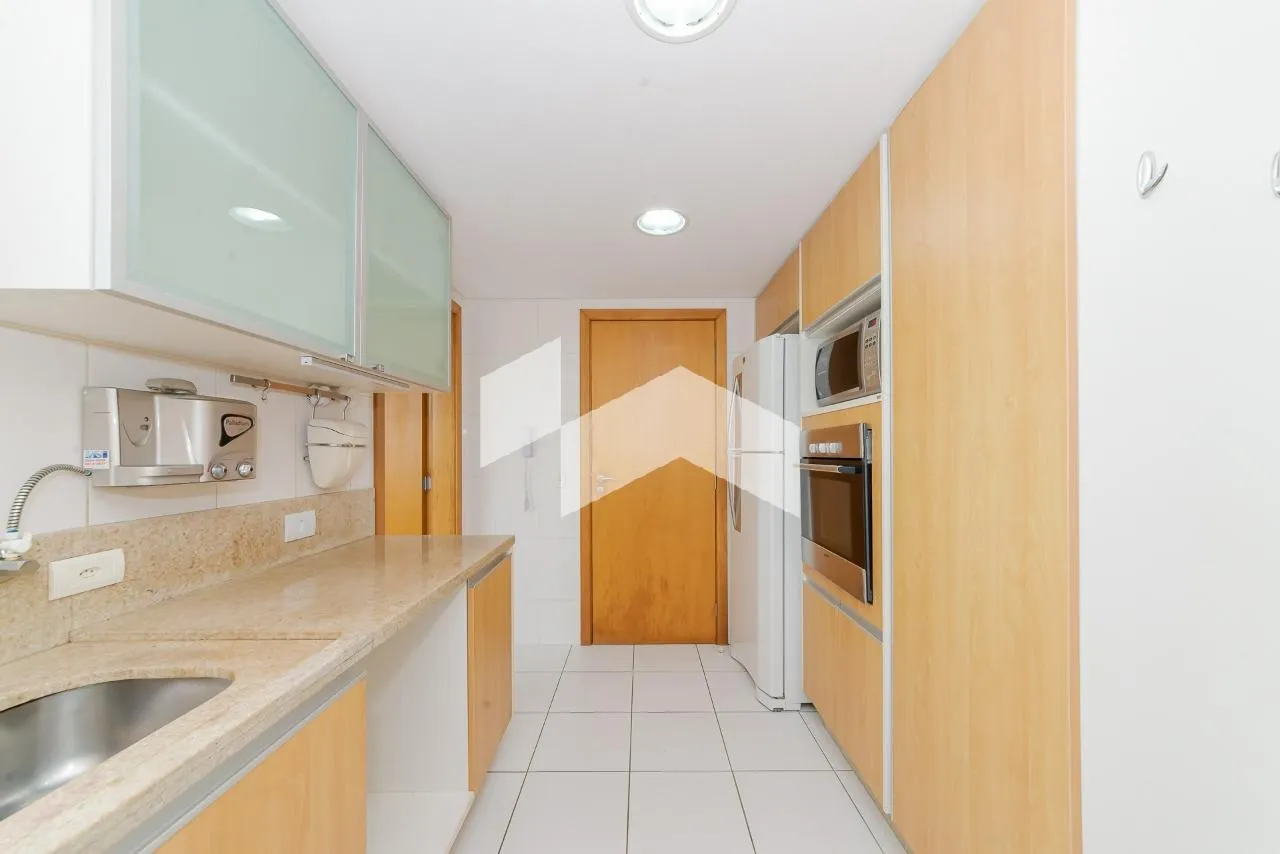 Apartamento de 4 dormitorios con 2 suites y 179 m² — photo 26