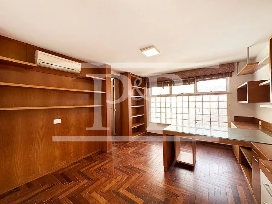 Penthouse with 4 bedrooms and 539 m² with floor-to-ceiling windows — photo 30