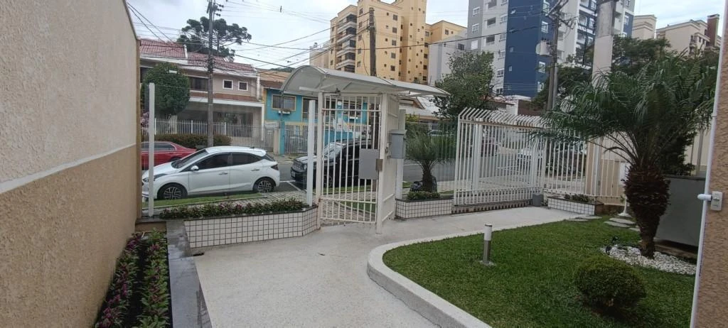 Piso de 80 m² sin amueblar con 3 dormitorios y cocina cerrada — photo 3