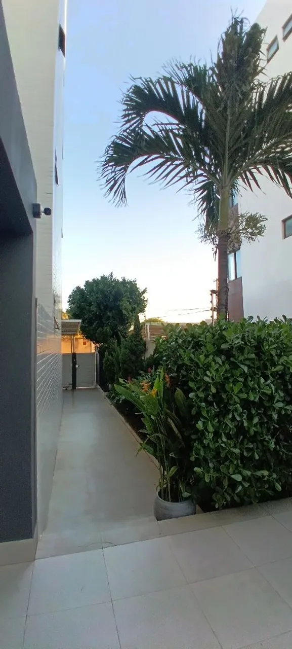 Unfurnished apartment with 2 bedrooms and 2 bathrooms — photo 6