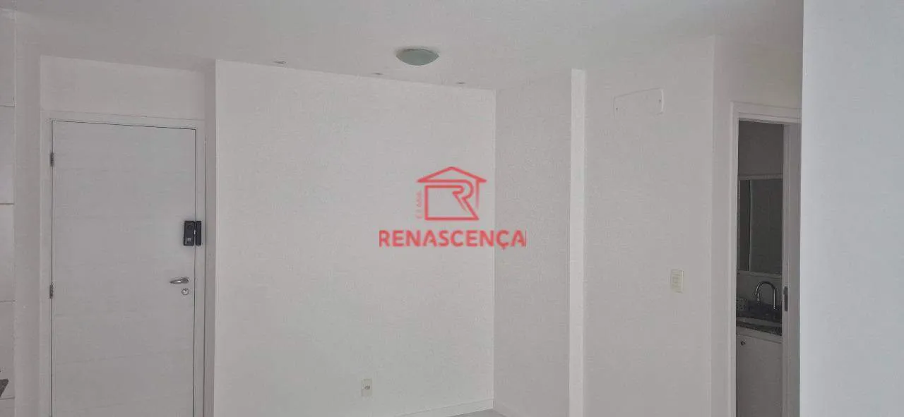 2-bedroom apartment in a building with a gym — photo 6