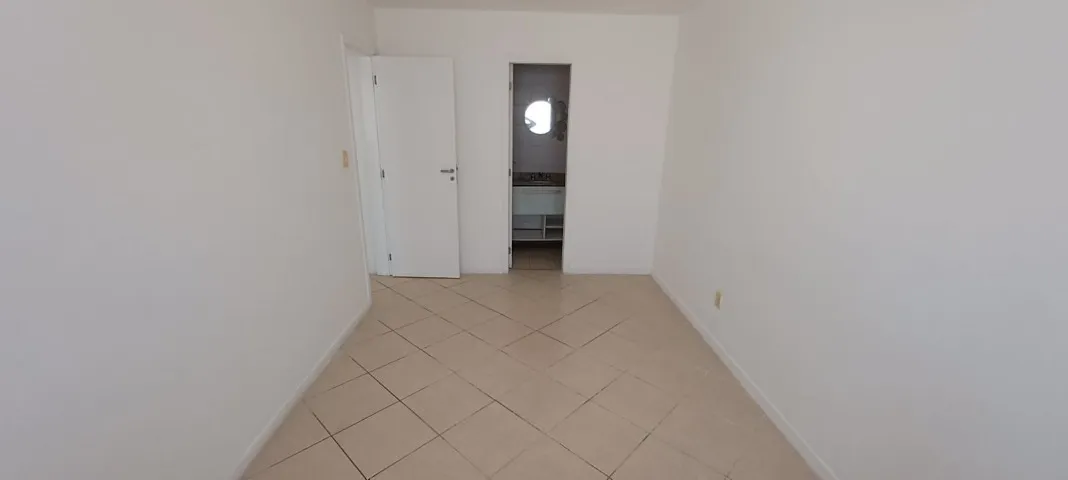 Furnished apartment with 2 bedrooms and 3 bathrooms — photo 14