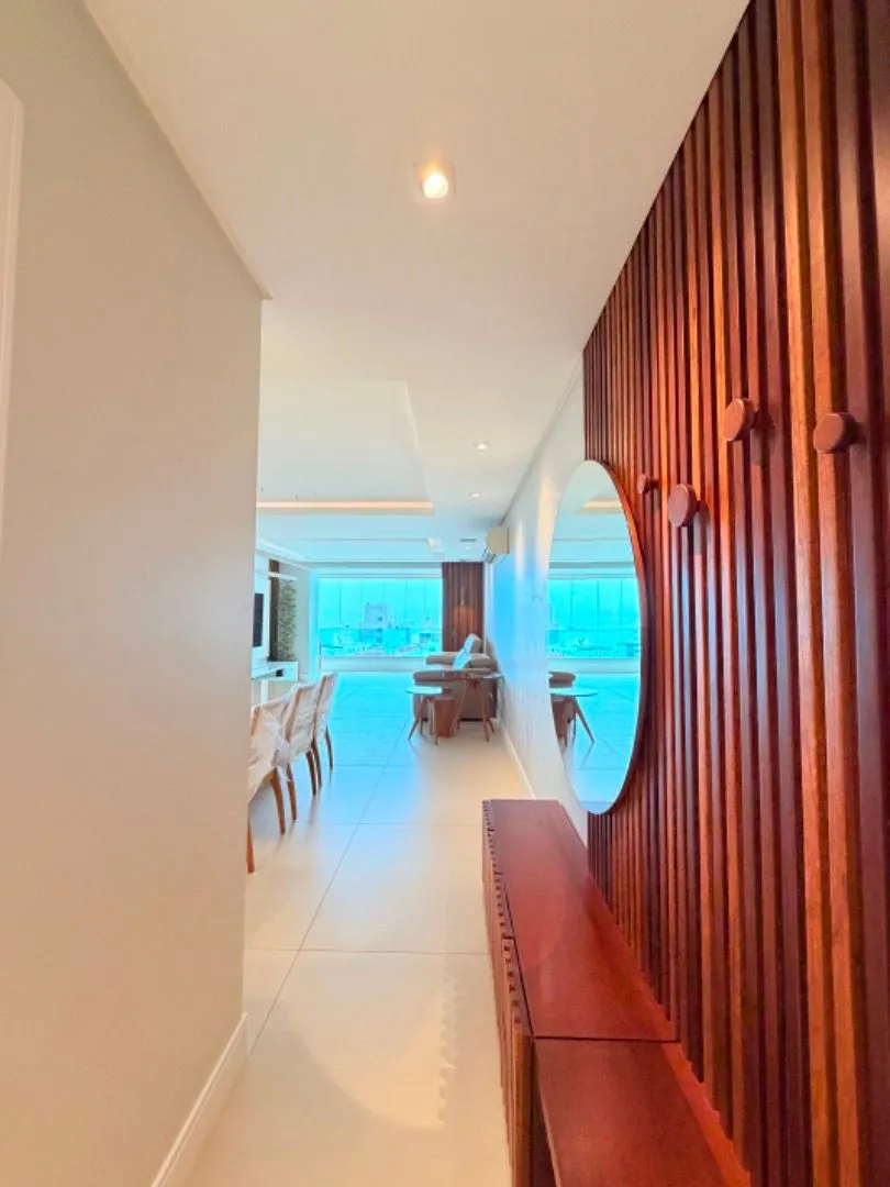 140 m² apartment with 3 bedrooms and a closed balcony — photo 31