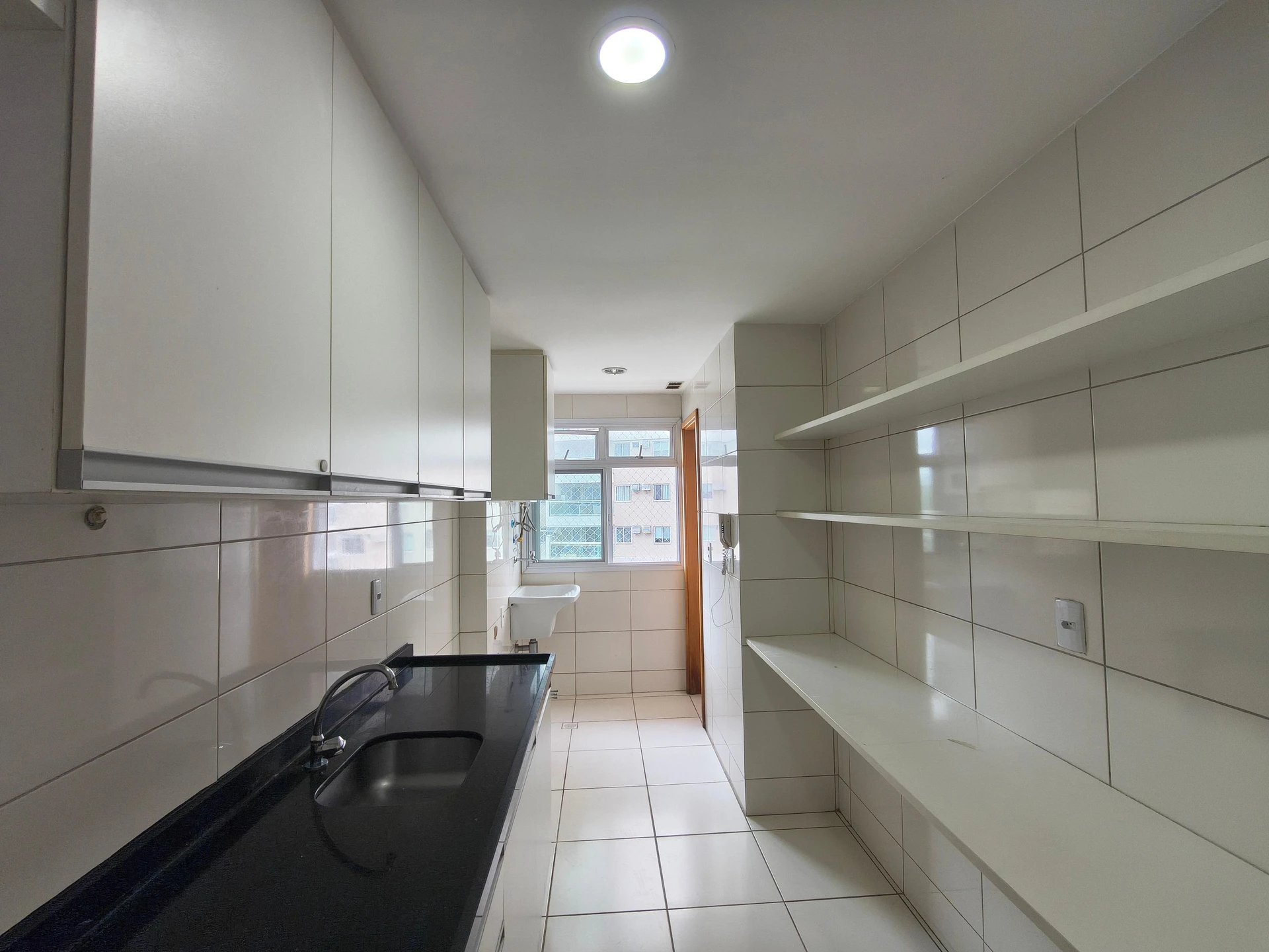 3-bedroom apartment in a building with a sauna — photo 33