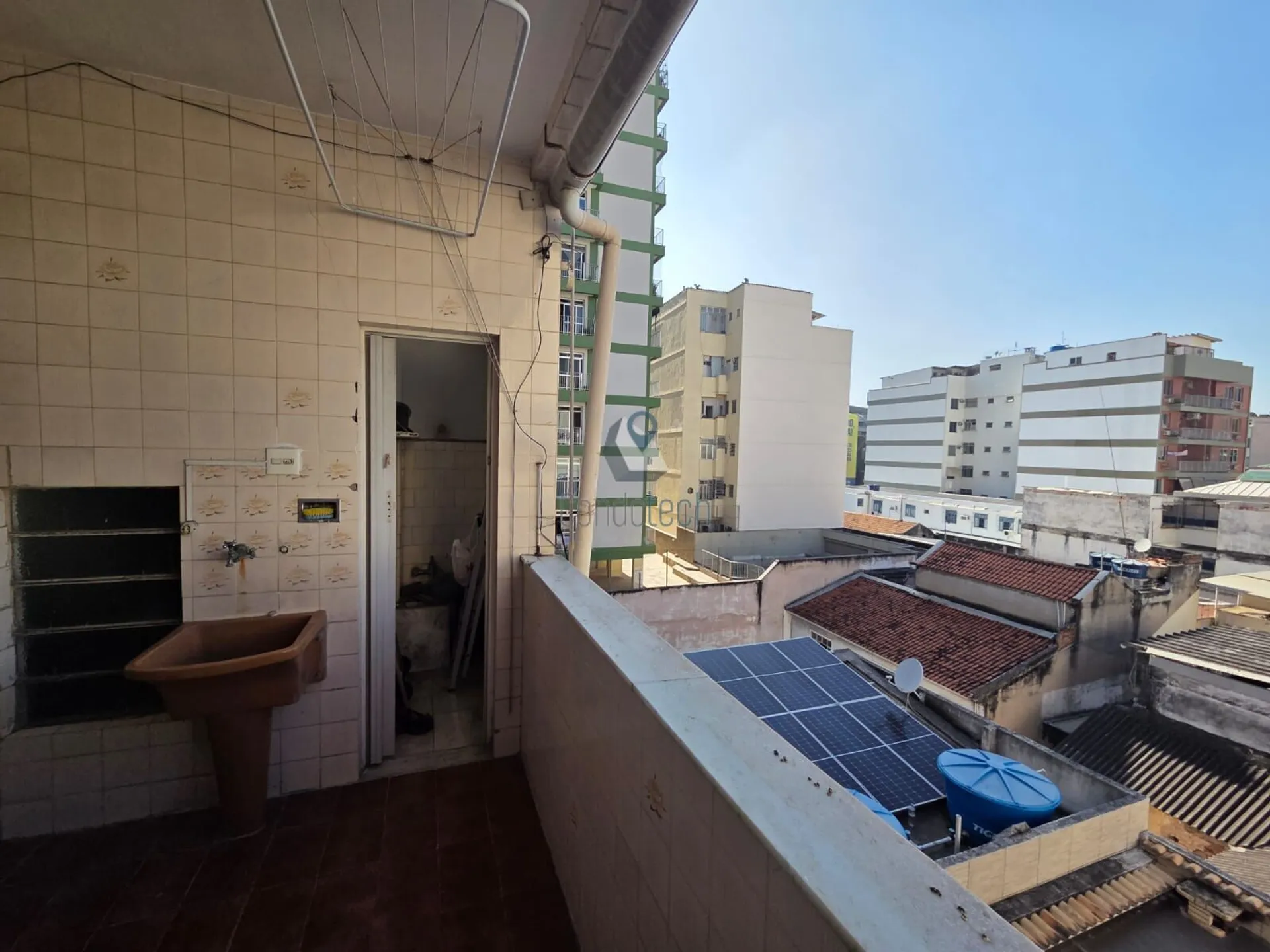 3-bedroom apartment with 2 bathrooms and parking — photo 25