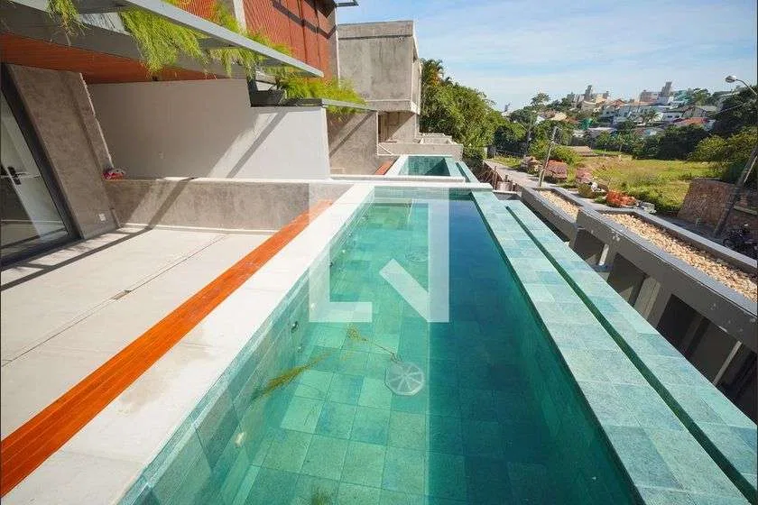 House for rent with 3 en-suite bedrooms and 4 baths — photo 7