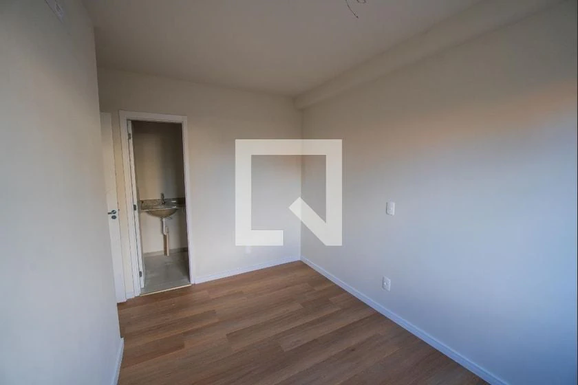 Apartment, 53 m², with wood or laminate floors — photo 20