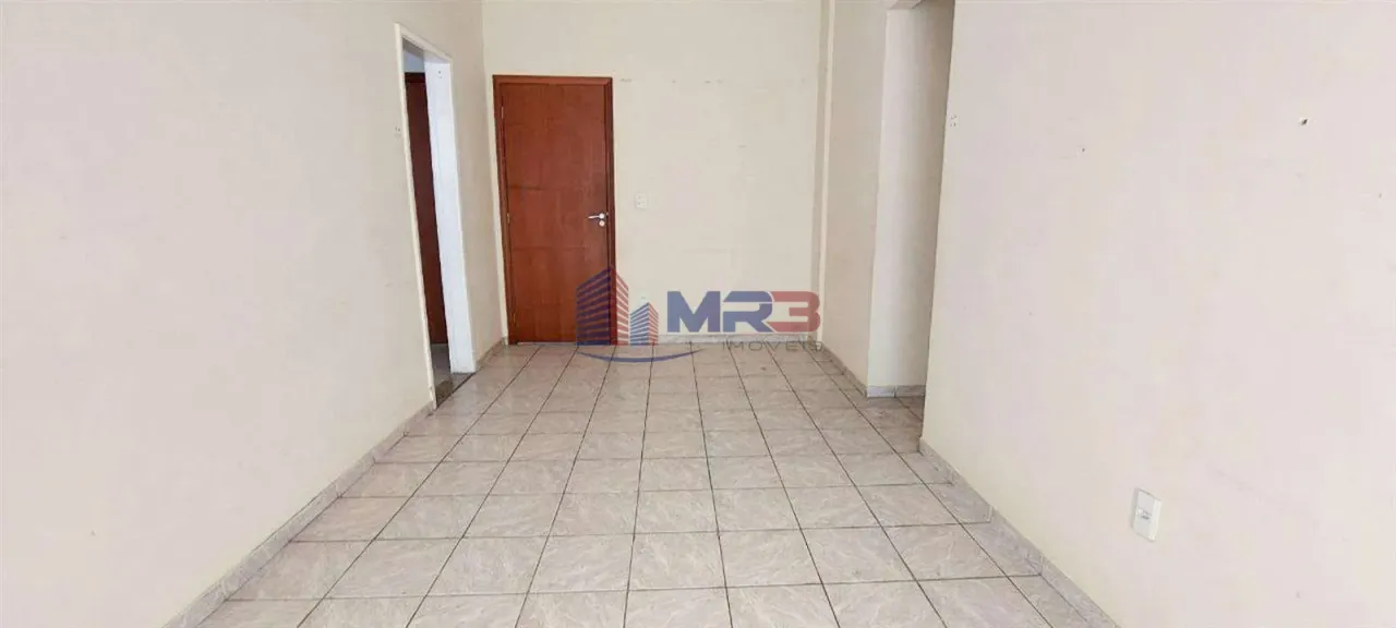 Apartamento com 2 quartos, 1 vaga e varanda — photo 9