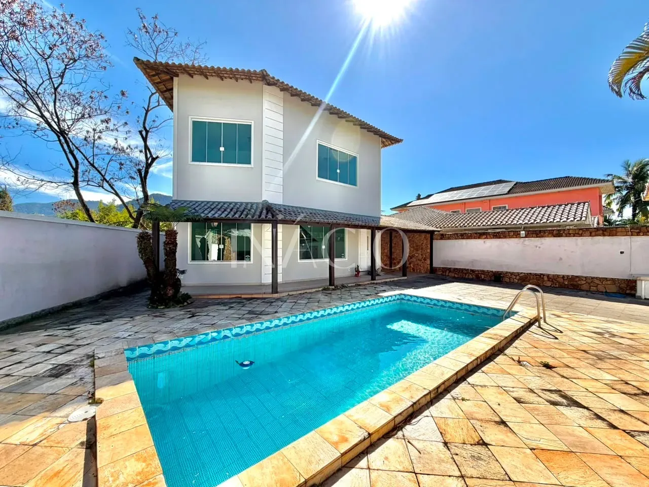 Casa duplex no térreo com 6 quartos e 3 suítes — photo 6