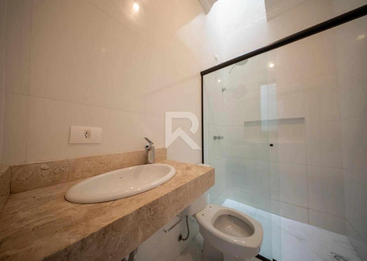3-bedroom house, all with their own bathrooms, 155 m² — photo 24
