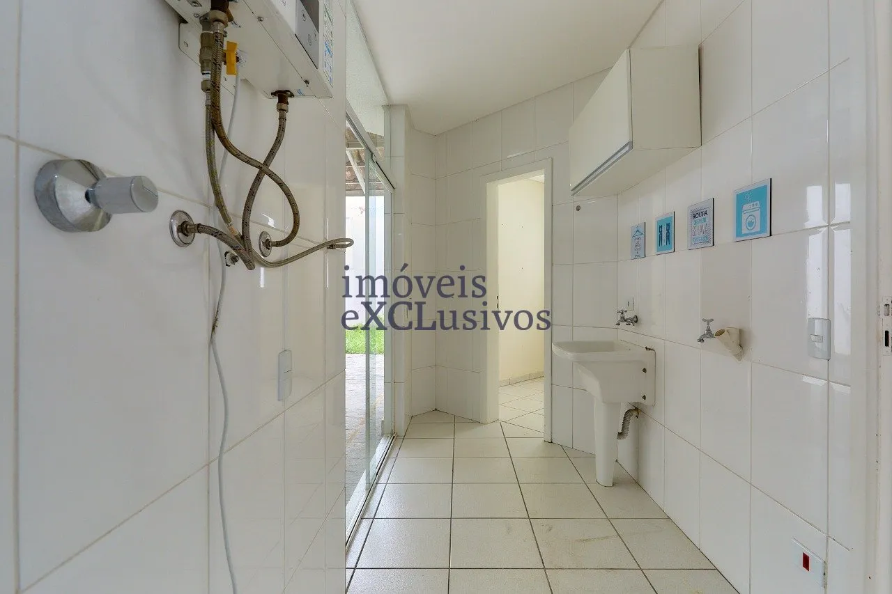 House with 3 en-suite bedrooms and 500 m², 3 parking — photo 32