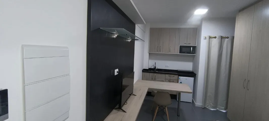Furnished studio with 1 bedroom and 1 bathroom — photo 12