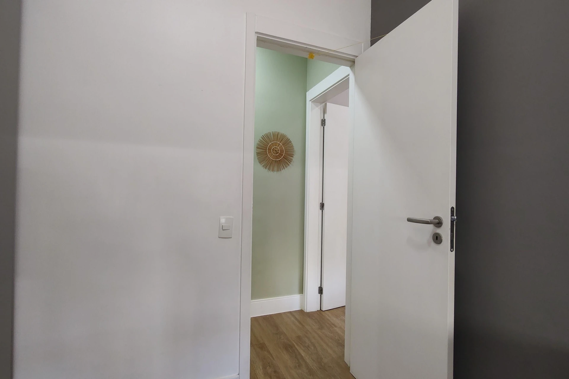 2-bedroom apartment in a building with a sauna — photo 12