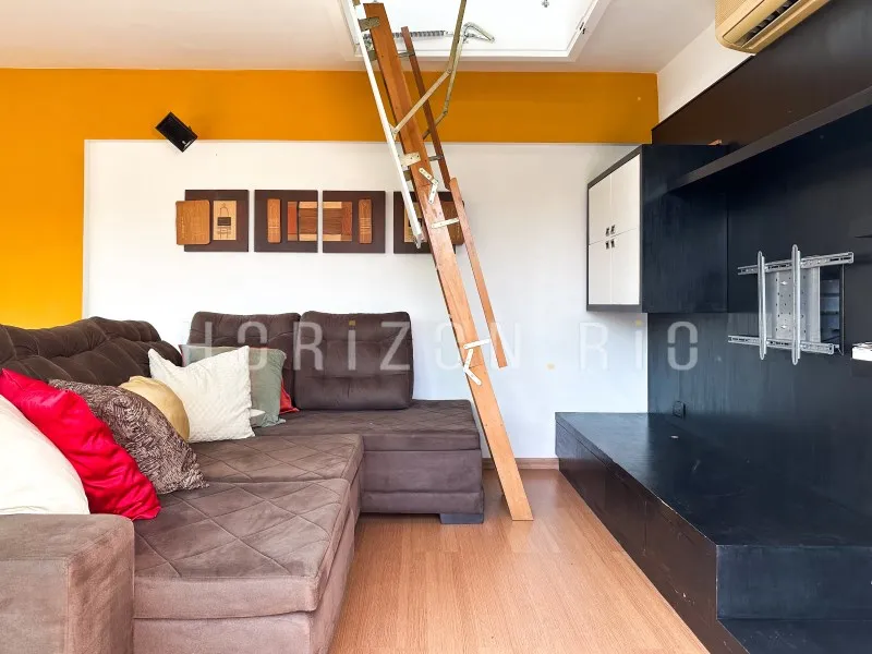 2-bedroom apartment in a building with a sauna — photo 37