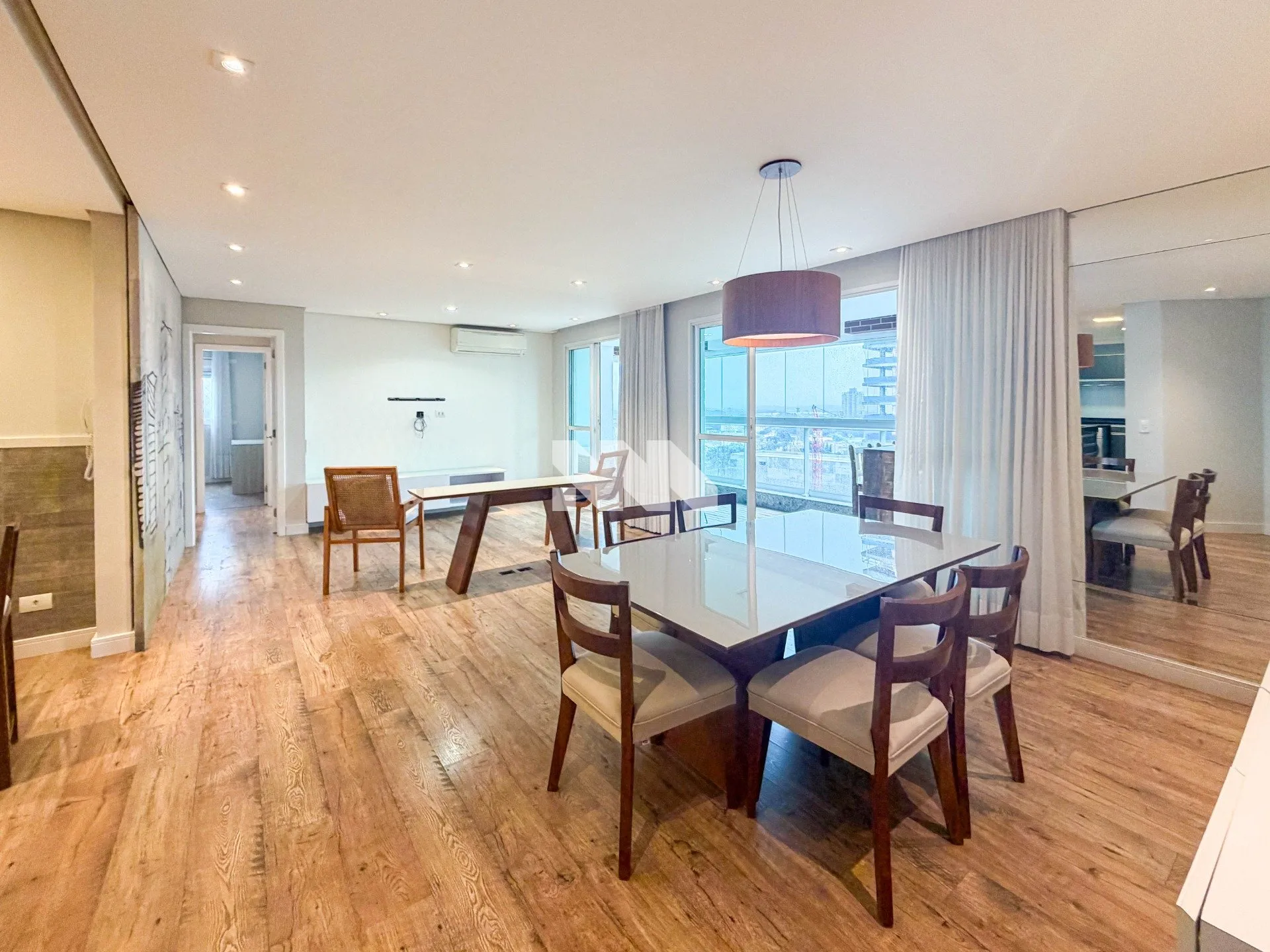 Furnished 180 m² apartment with 3 bedrooms and garden — photo 7