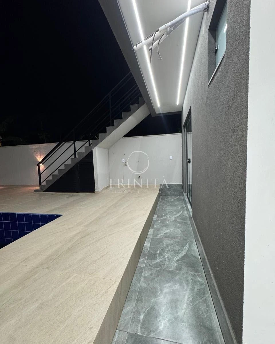 6-bedroom house, 3 with their own bathrooms, 350 m² — photo 20