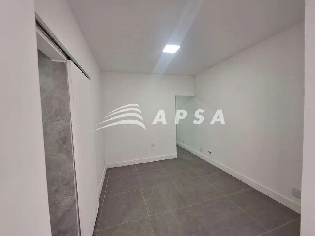 37 m² apartment with an open-plan kitchen and 1 bedroom — photo 18