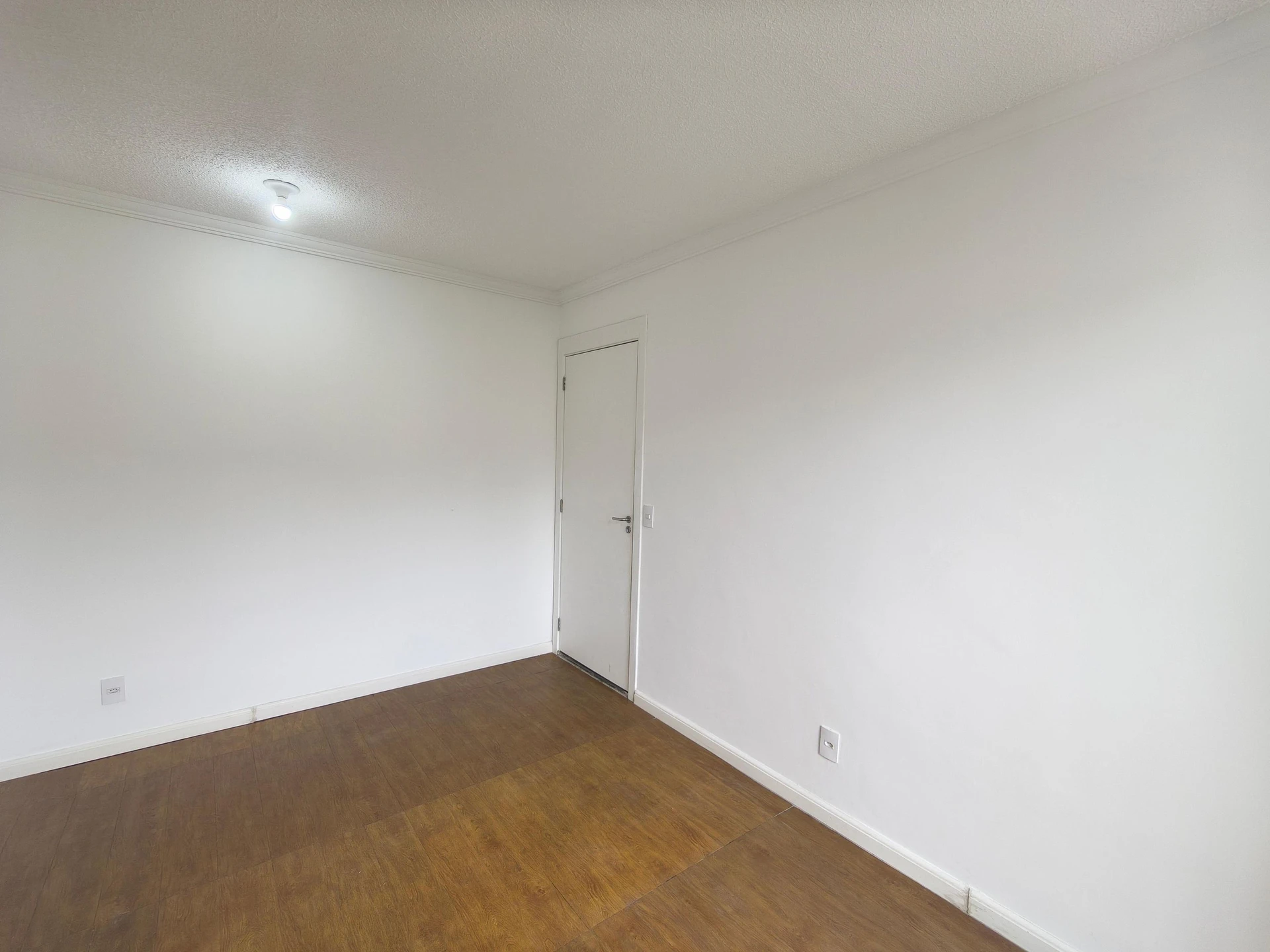 Mountain view in a 2-bedroom apartment, 45 m² — photo 17