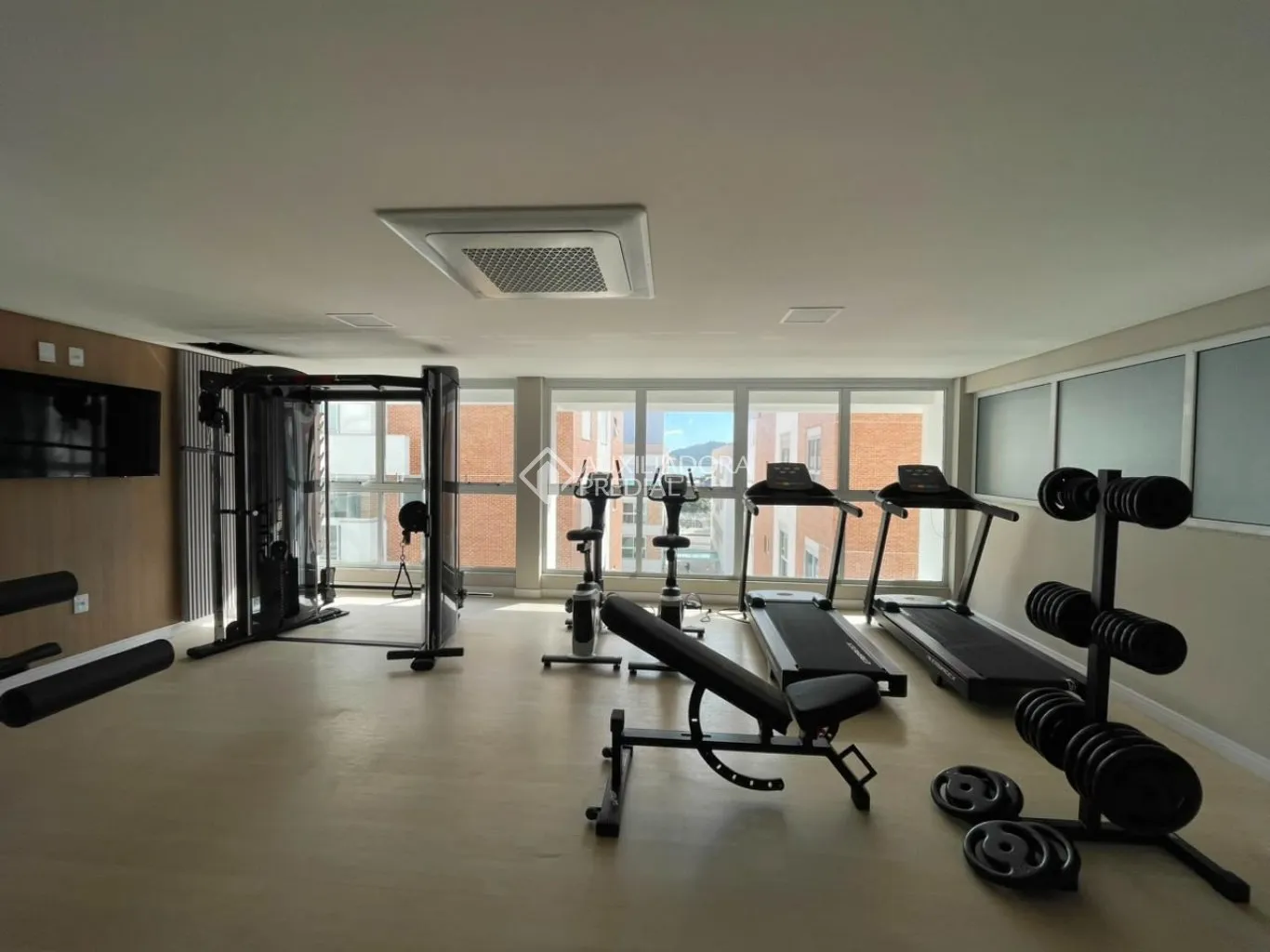 2-bedroom apartment with balcony and terrace — photo 7