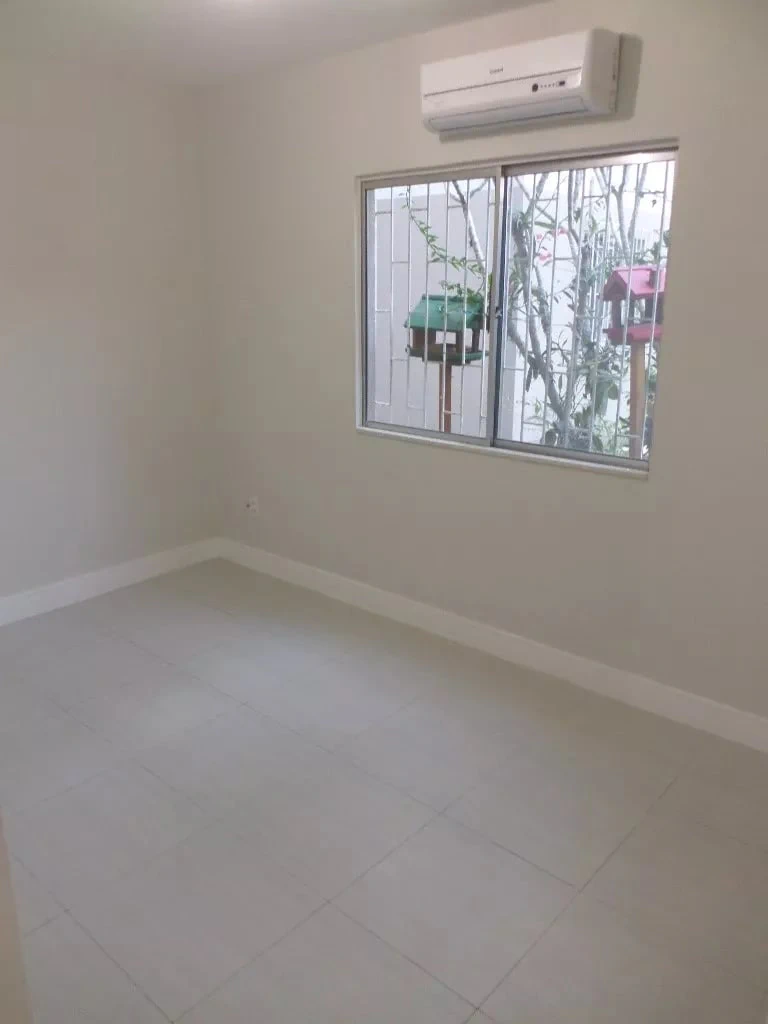 Apartment without parking with 2 bedrooms and 1 bath