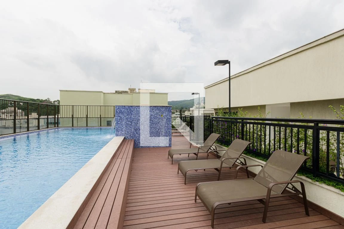 One-bedroom apartment with a mountain view in Rio de Janeiro — photo 10