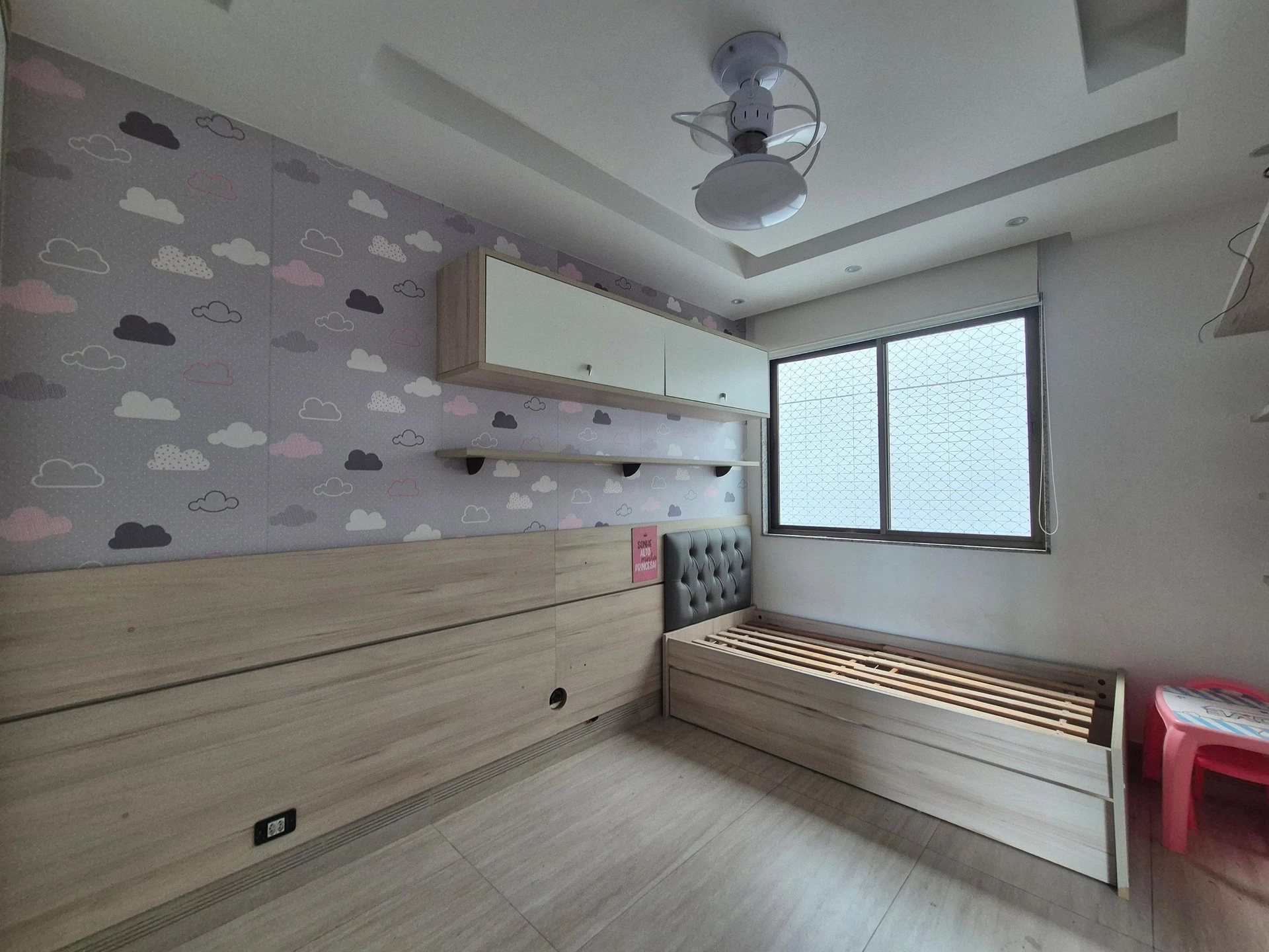 Apartamento de 2 quartos em condomínio com piscina — photo 31