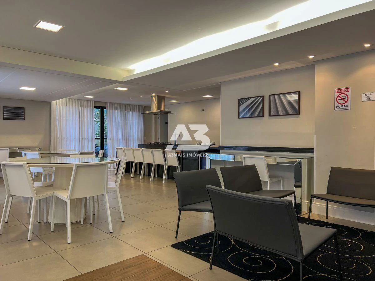 Furnished studio 33 m² with 1 bedroom and balcony — photo 24