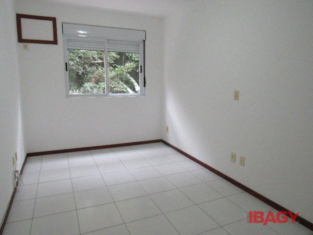 Washing machine in a 2-bedroom apartment, 70 m² — photo 10