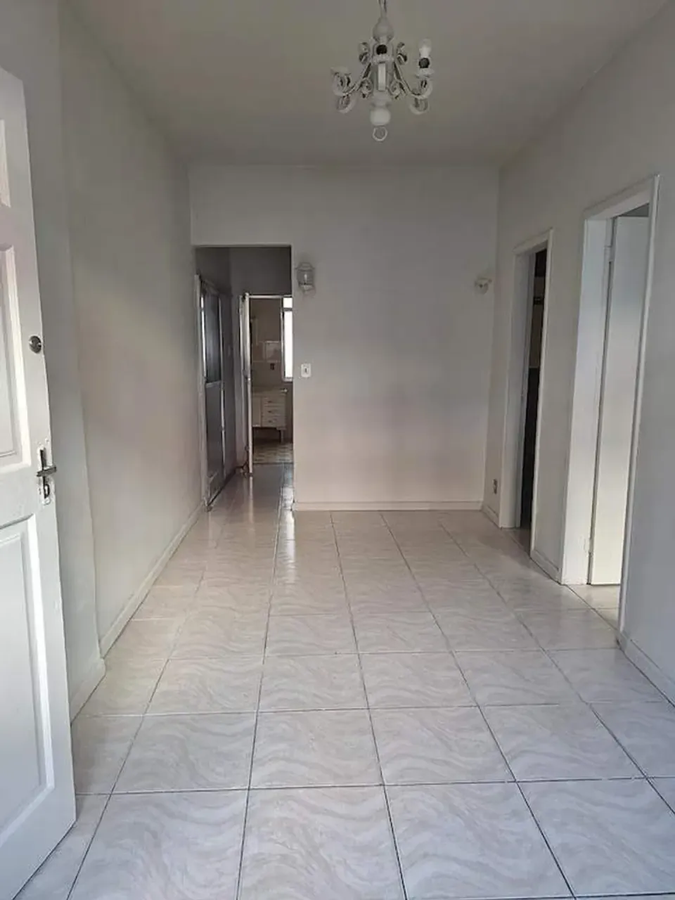 Apartamento de 2 quartos com 2 banheiros e 60 m² — photo 2