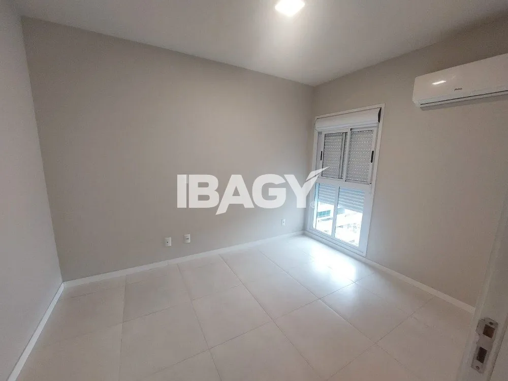 3-bedroom apartment with a grill on the balcony — photo 17