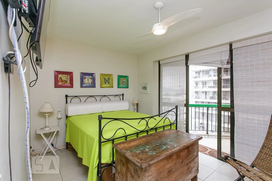 Piso amueblado con 2 dormitorios, 2 baños y 1 plaza — photo 17
