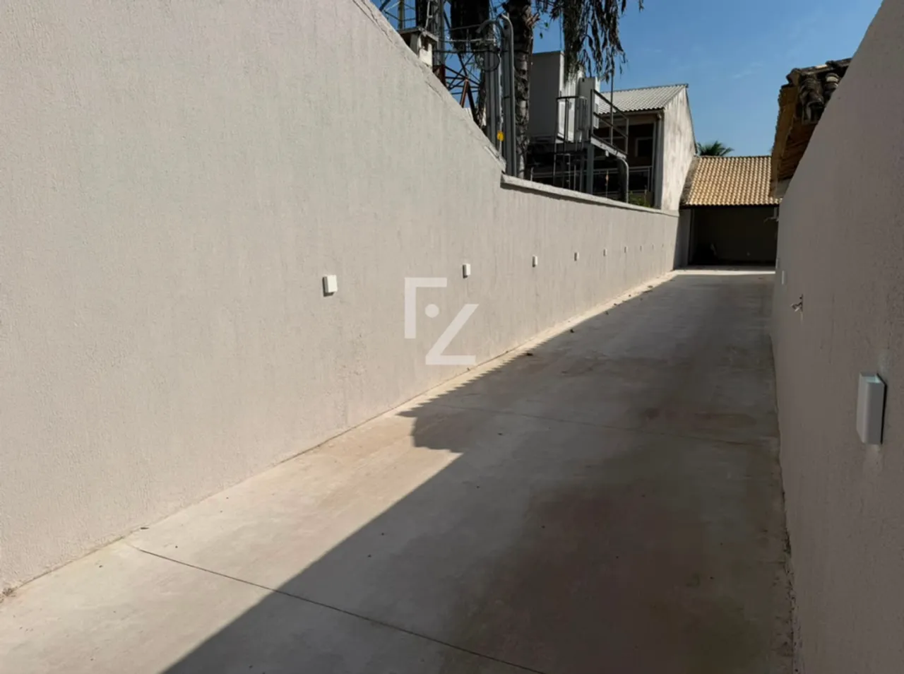 House with 4 bedrooms and 3 bathrooms, 3 parking spots — photo 19