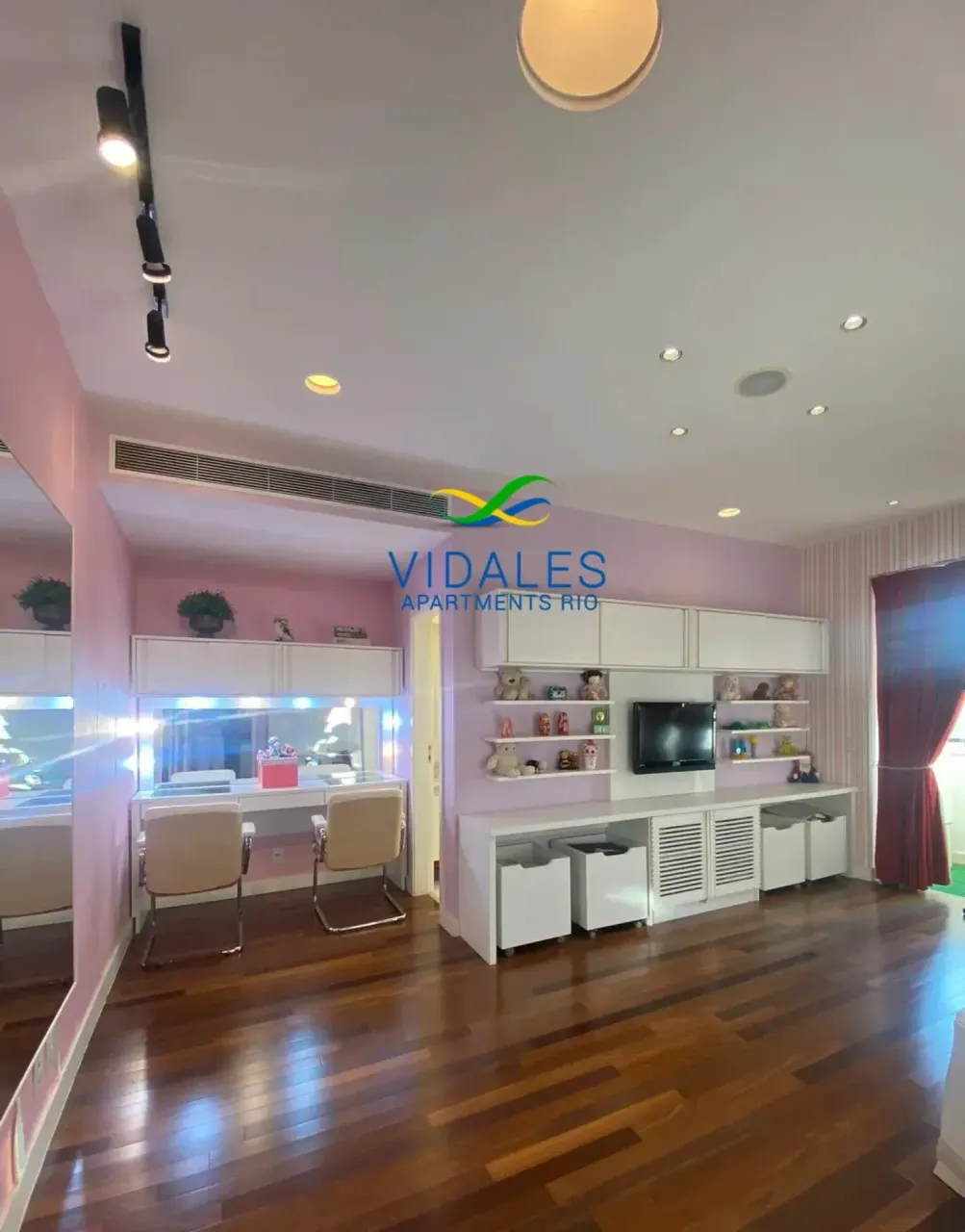 Furnished apartment with an open-plan kitchen and 5 bedrooms — photo 9