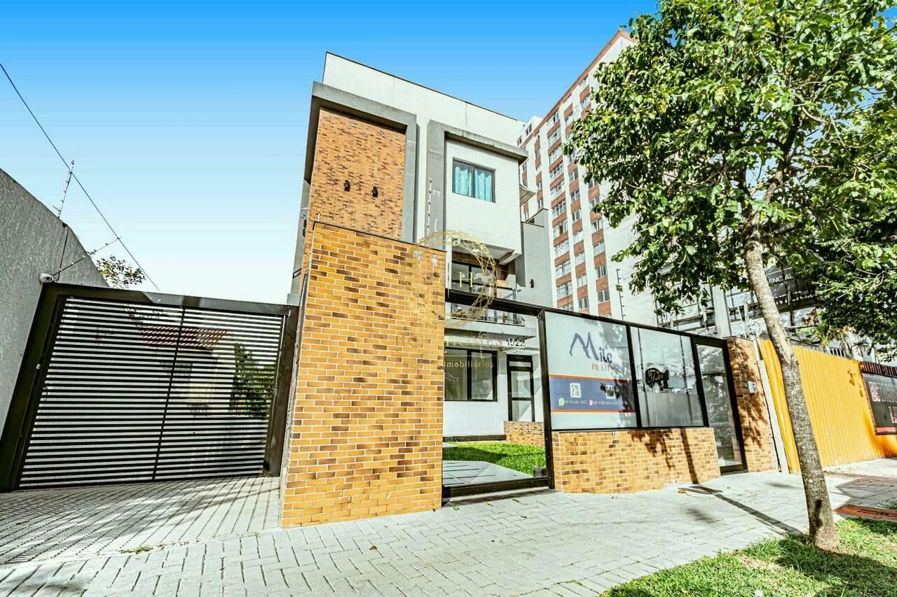 Furnished one-bedroom, 31 m² apartment in Curitiba — photo 3